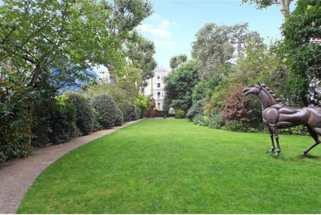 Stunning 2 Bed/2Bath Flat In Heart Of Kensington Διαμέρισμα Λονδίνο Εξωτερικό φωτογραφία
