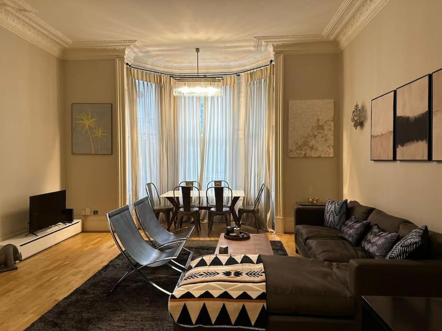 Stunning 2 Bed/2Bath Flat In Heart Of Kensington Διαμέρισμα Λονδίνο Εξωτερικό φωτογραφία