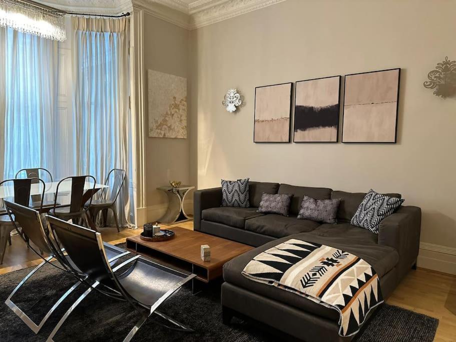 Stunning 2 Bed/2Bath Flat In Heart Of Kensington Διαμέρισμα Λονδίνο Εξωτερικό φωτογραφία